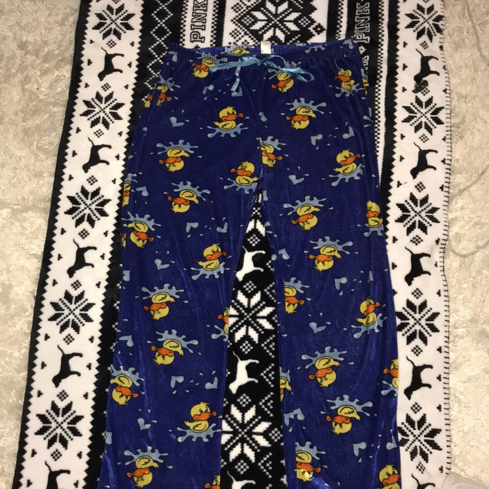 pajamas pants. ducks.